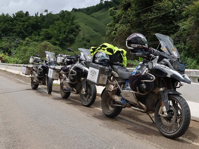 bmw motorcycle tour