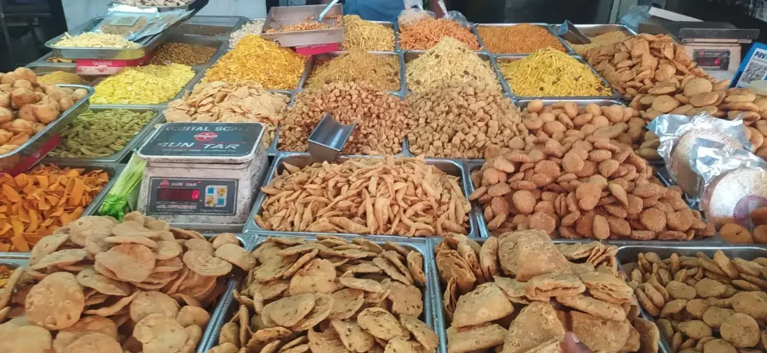 13-Day Motorcycle Tour India – The Ultimate Himalayas Escapade food market