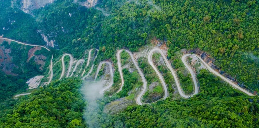 Ha Giang corner heaven - 13 day vietnam motorcycle tour