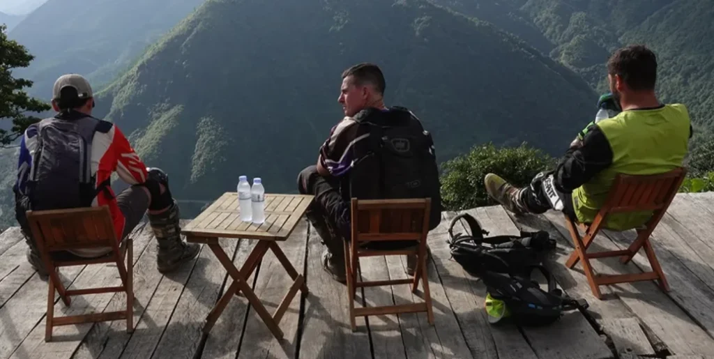 vietnam motorcycle tour viewpoint